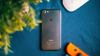 Should you still buy the iPhone 7 in 2021? A VERY Long Term Review!