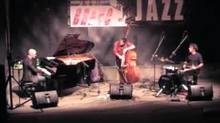 Fabio Giachino Trio - You must believe in spring (LIVE)