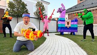 BIG FORTNITE Nerf Wars - Super Senya battle