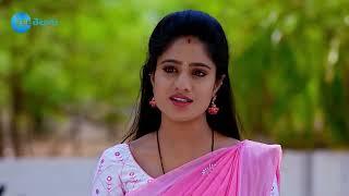 Everyone Hits Shruti - Radhamma Kuthuru -Telugu Tv Serial - Akshara - Full Ep 472 - Zee Telugu