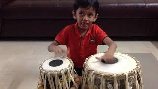 Maithili Thakur ke song pr , five years old "Omkarnath" ka tabla accompany