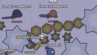 Moomoo.io - Killing players and raiding bases