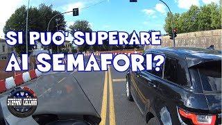 #313 Si Può Superare ai Semafori in Moto?