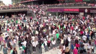 Michael Jackson Beat It: Flash mob @ Sergels Torg, Stockholm