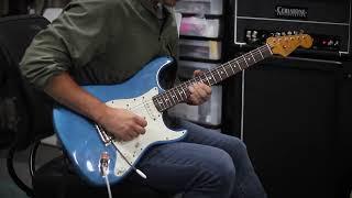 Playing a Squier Stratocaster ::. David Gilmour Licks .:: Ceriatone Hey What 504