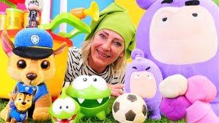 Spielzeugvideo für Kinder - Nicole verkauft Eis - Spielspaß mit OmNom und Chase