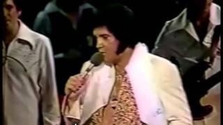 Elvis Presley "It's Now or Never" (com legendas)