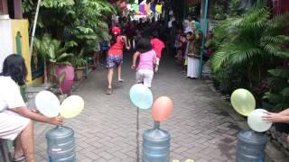 Lomba 17 Agustus 2014 "memindahkan balon" @ Jl. Bisma, Benua Indah