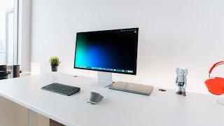 Minimal Modern DeskSetup With Apple Studio Display