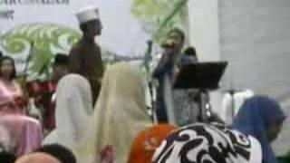 Elfee Ismail & Haryani Hassan Bakri - Jeling2 Pandang2