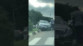 Mercedes E-Class Climbs A Median Strip In A Crash Likely Caused By Over-speeding Or Distraction