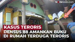 Densus 88 Antiteror Gerebek Rumah di Tasikmalaya, Buku Jadi Barang Bukti | OneNews Update