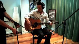 How To Record Acoustic Guitar - Mic Placement