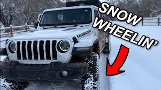 Jeep Gladiator Snow Wheeling