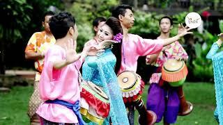 Thai traditional dance / Drum Dance  รำกลองยาว   โดยไอยรัศมิ์โชว์ Iyarus show