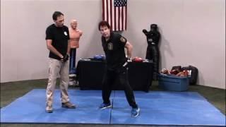 Danny Lane teaching boxing combinations