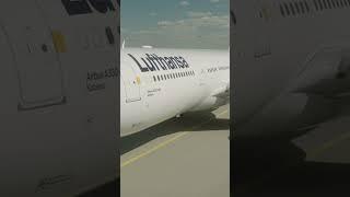 Our A330 quick fit check. | Lufthansa