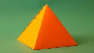 Origami Pyramide wie eine Pyramide aus Papier Schema Cheops-Pyramide machen