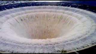 Giant Sinkhole drains the lake