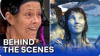 AVATAR: THE WAY OF WATER (2022) Behind-the-Scenes Sigourney Weaver is "kiri"