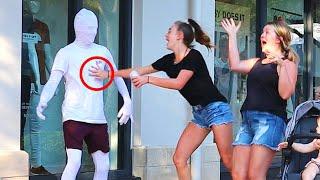 Fake Mannequin Scare Prank!