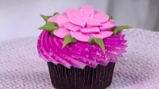 Valentine's Day Rose Cupcakes from DecoPac