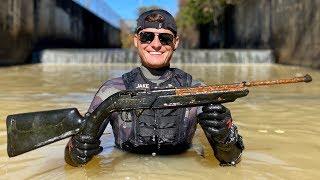 Searching for Murder Weapons in a Shallow Canal! (7 Guns, 4 Knives and 3 Phones)