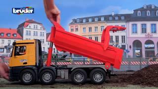 Mercedes-Benz Arocs Halfpipe Kipp-LKW -- 03623 -- BRUDER Spielwaren