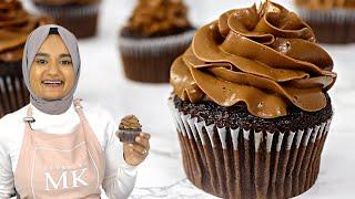 Incredibly moist CHOCOLATE CUPCAKES