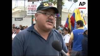 Globovision journalists demonstrate against government