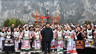 Xi Jinping: Traditional Miao embroidery is also fashionable