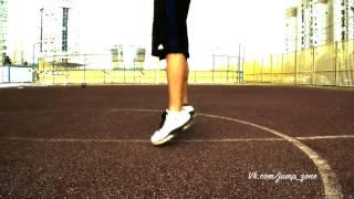 :: Jump Zone :: Тренировка прыжка - Прыжки на прямых ногах на месте