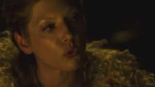 Lagertha tells legend of Jörmungandr to Bjorn and Gyda