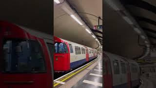 Tube Leaves Waterloo Station #Shorts #Youtubefeeds#TubeTrain