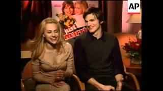 Ashton Kutcher and Brittany Murphy being rude