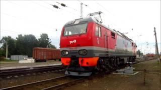 Смена локомотива с ЧС4Т-451 на ЭП2К-262 по ст. Балезино