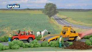 Bruder Toys  MB Sprinter with Cross Country Vehicle, Light and Sound Module #02535