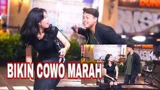 PRANK IKUTIN GERAKAN SAMPE MARAH BANGET  #funny #comedy #romance