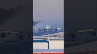 ASL Boeing 747-400F Kicking Up HUGE amount of Snow at Liege #planespotting #aviation #ytshorts #snow