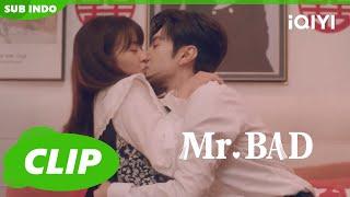 Malam Pertama Wudi dan Nan Xing sebagai Pasangan Menikah | Mr.BAD | CLIP | EP24 | iQIYI Indonesia