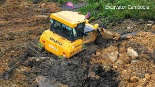 Amazing Video Compilation Top Bulldozer Stuck In Deep Mud And Dump Truck Sinking In Mud And Recovery