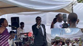 Brother Sammy thrills wedding guests with HOT performance 