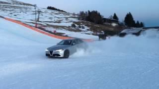 Alfa Romeo Giulia Veloce - Snow show