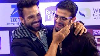 ZeeTv Gold Awards 2016 – Karan Patel & Rithvik Dhanjani's BROMANCE At Gold Awards 2016 Red Carpet