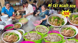 Tiệm Mì Cật Người Hoa Đặc Biệt cách Làm Cật và Cọng Mì Gia Truyền Nhất Quyết Không Bán Riêng