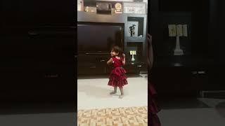 moksha ' s sister  # enjoy dance practice # tranding dance # gulabi shrara