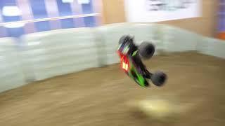 Traxxas X-Maxx 8S - Piste Indoor Moto-Cross CPRP