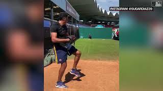 Edwin Díaz Throws Bullpen Session