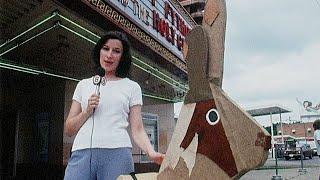 WFAA Vault: Reporter gives movie review for Monty Python and the Holy Grail