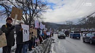 Angry Americans flood streets after Oval Office debacle